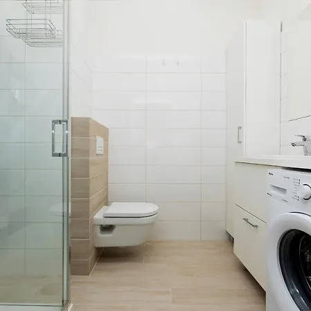 Aquamarina Onyx By Renters Apartment *