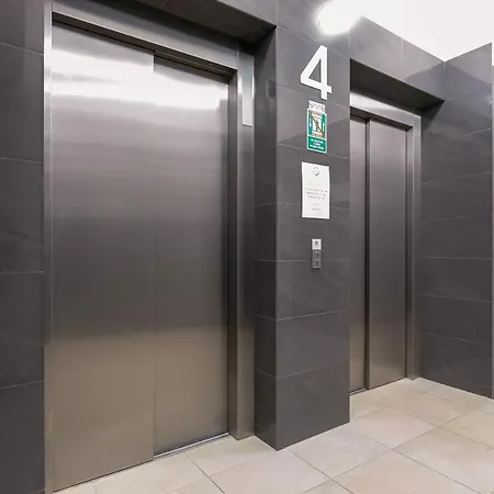 Aquamarina Onyx By Renters