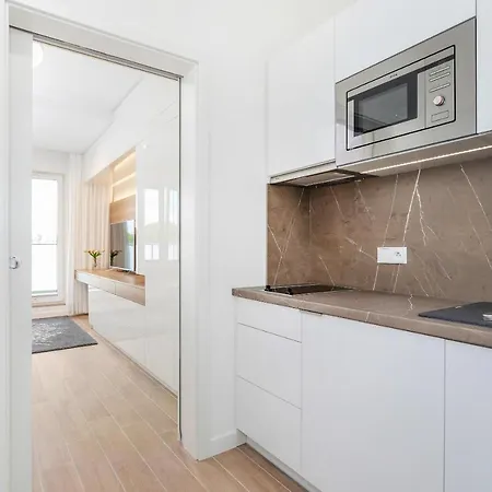 Apartment Aquamarina Onyx By Renters