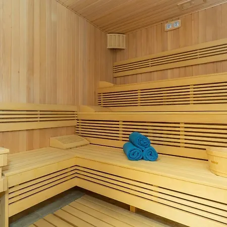 Aquamarina Onyx By Renters Apartment